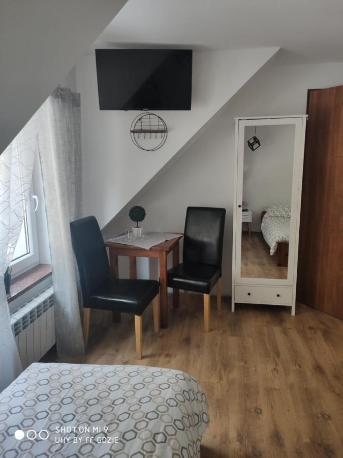 Apartamenty Pod Sosnami Ostroda Miedzylesie 6Os Buitenkant foto