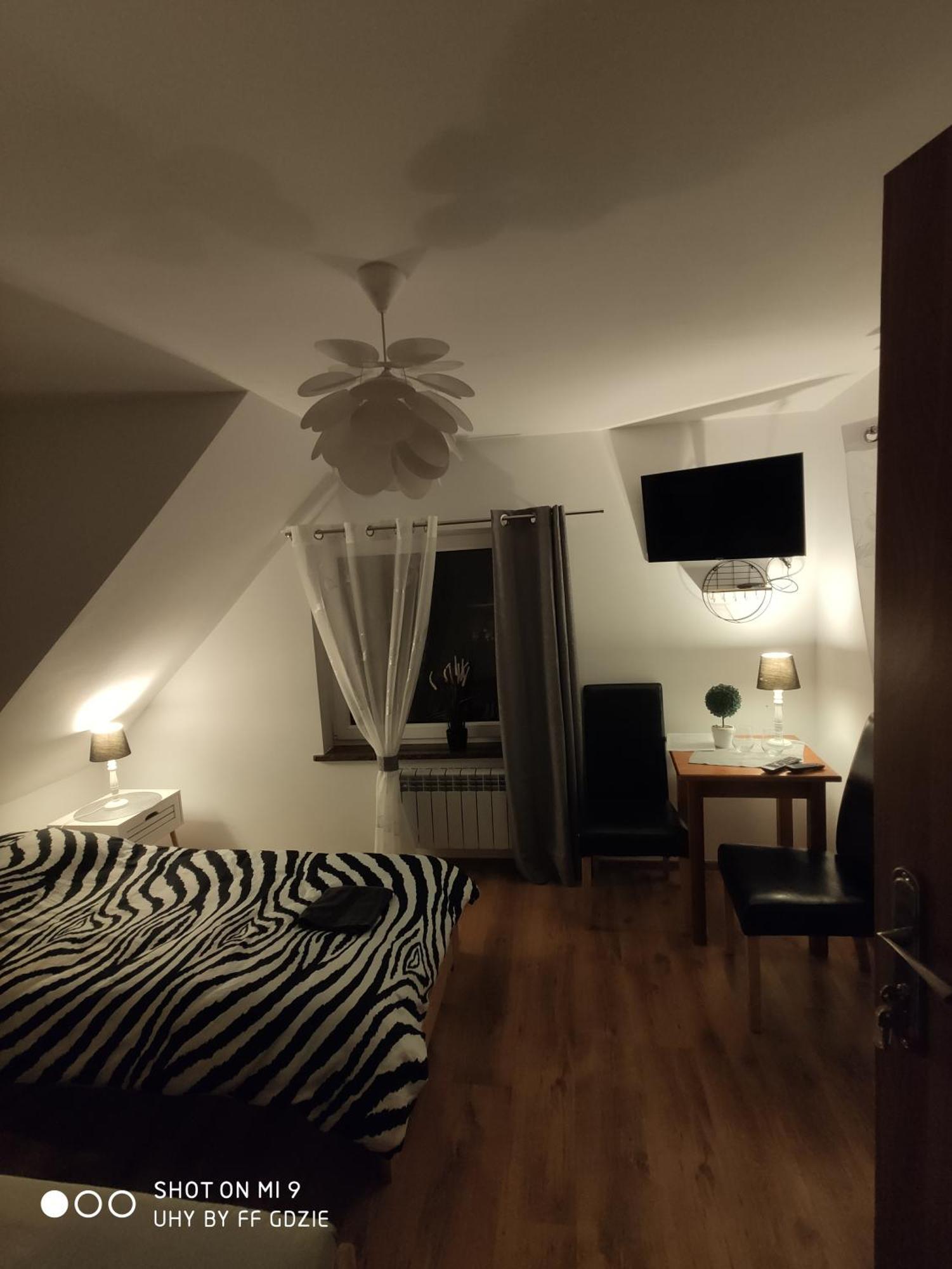 Apartamenty Pod Sosnami Ostroda Miedzylesie 6Os Kamer foto