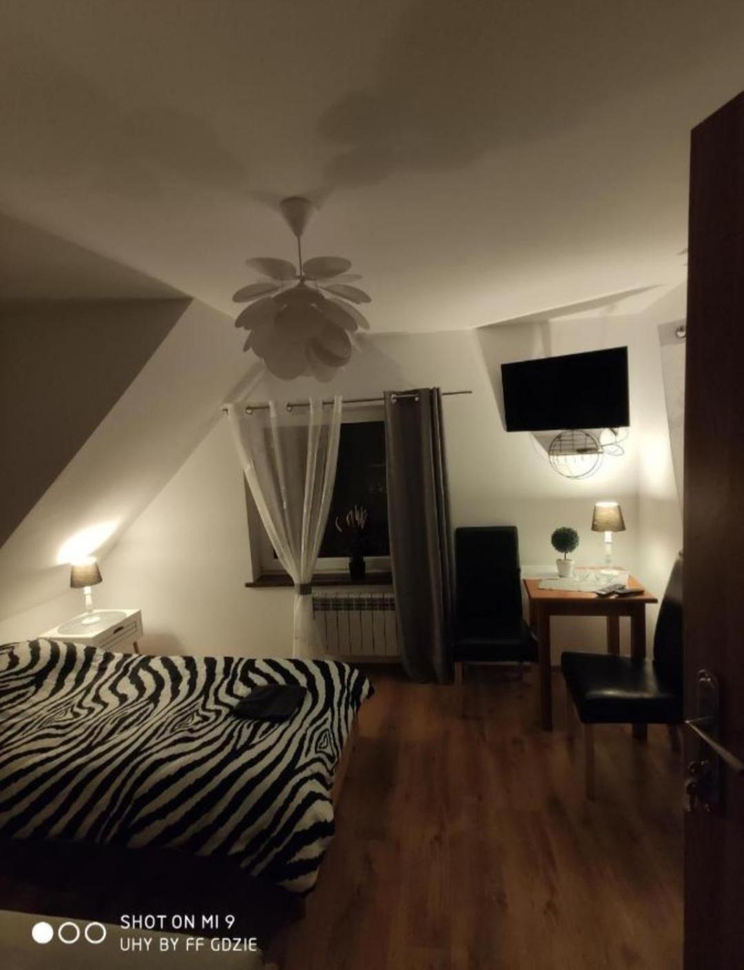 Apartamenty Pod Sosnami Ostroda Miedzylesie 6Os Kamer foto